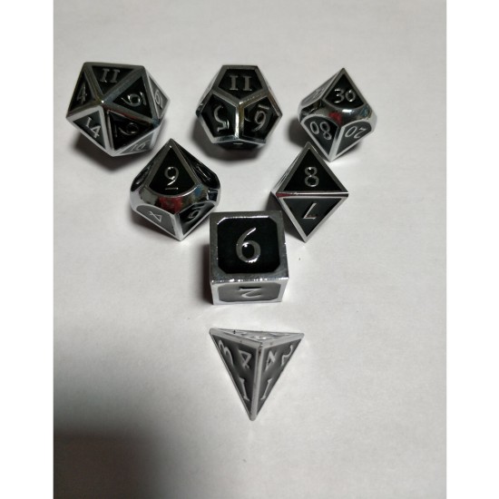 7Pcs Embossed Heavy Metal Polyhedral Dice DND RPG MTG Role Playing Game With Storage Bag