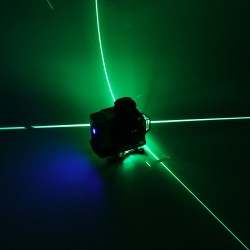 4D 16 Lines Green Light Laser Levels 360° Self Rotary Leveling Measure Tools with 2PCS Lithium Batteries 4D 16 Lines Green Light Laser Levels 360° Self Rotary Leveling Measure Tools with 2PCS Lithium Batteries