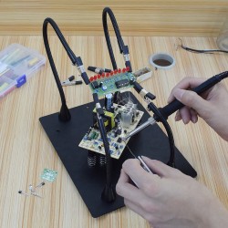 Magnetic PCB Board Fixed Clip Fixture Flexible Arm Soldering Third Hand Soldering Iron Holder Repair Tools Magnetic PCB Board Fixed Clip Fixture Flexible Arm Soldering Third Hand Soldering Iron Holder Repair Tools