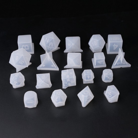 1PC Silicone Dice Molds Reusable Fillet Square Triangle Polyhedral Dice Mould