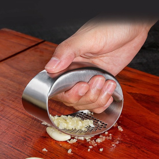 Stainless Steel Manual Garlic Press Crusher Squeezer Home Kitchen Masher Tool