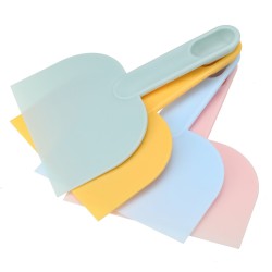 Baking Tools Cutter Multifunctional Pastry Bread Spoon Plastic Dough Scraper Baking Tools Cutter Multifunctional Pastry Bread Spoon Plastic Dough Scraper