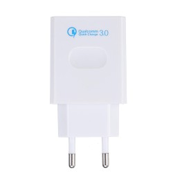18W DC 5V USB QC3.0 Fast Charging Wall Charger 18W DC 5V USB QC3.0 Fast Charging Wall Charger