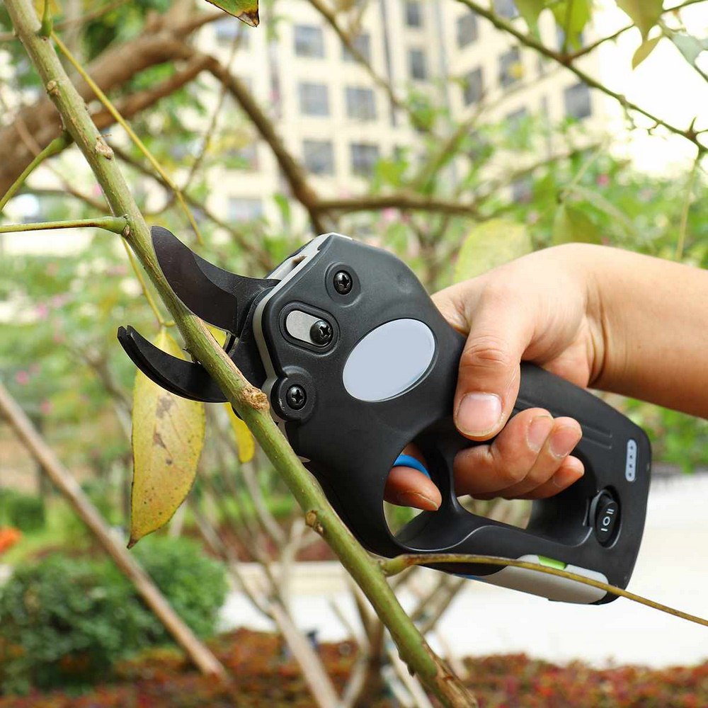 Automatic-Cordless-Pruner-Rechargeable-Scissors-Pruning-Shears-Electric-Tree-Garden-Tool-Branches-Pr-1755633-7