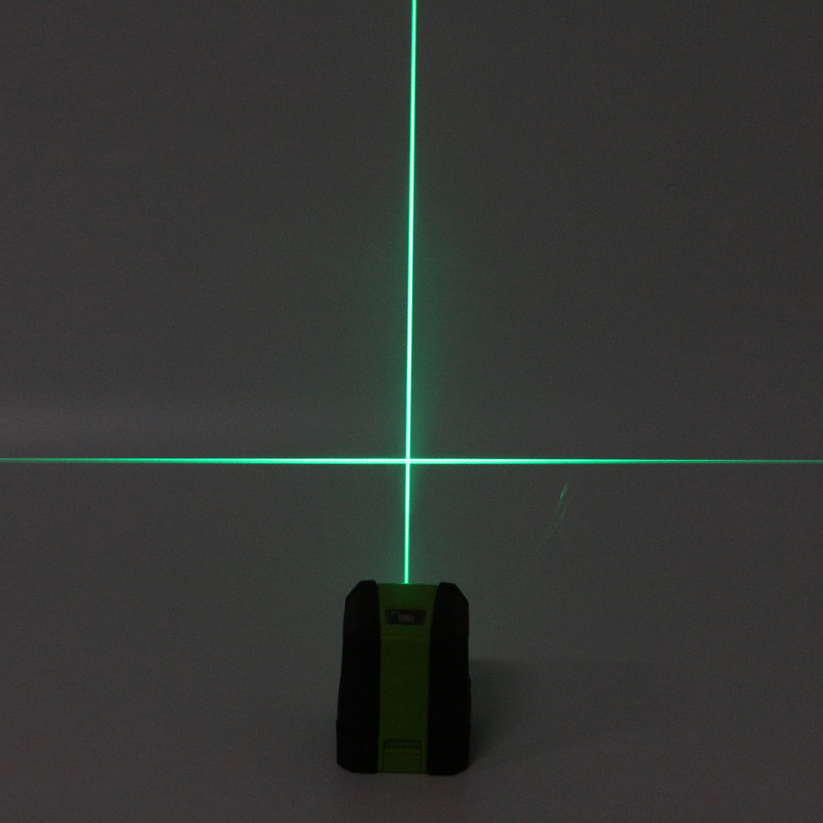 360deg-Rotary-2-Line-Laser-Self-Leveling-Vertical-Horizontal-Level-Green-Measure-Laser-Level-1274189-9