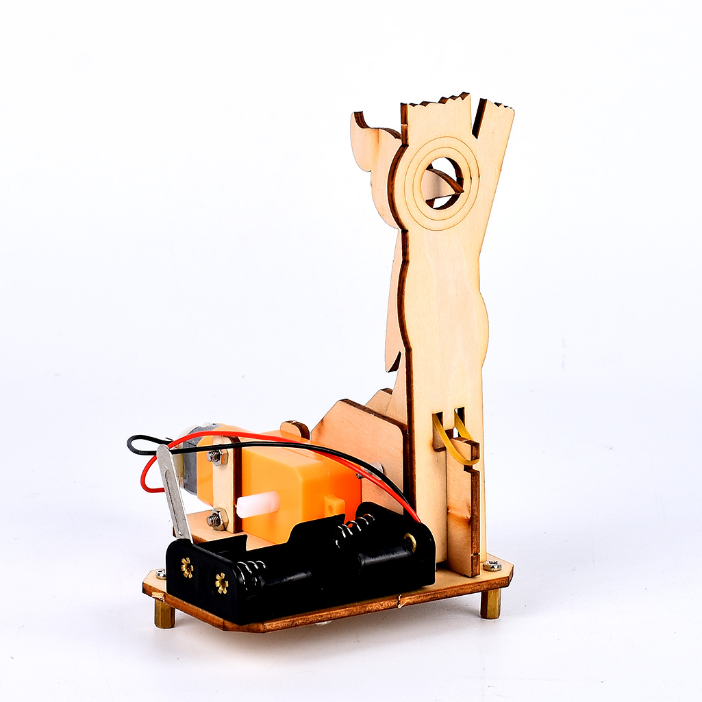 DIY-Woodpecker-Intelligence-Training-Model-Blocks-Toys-1578482-4