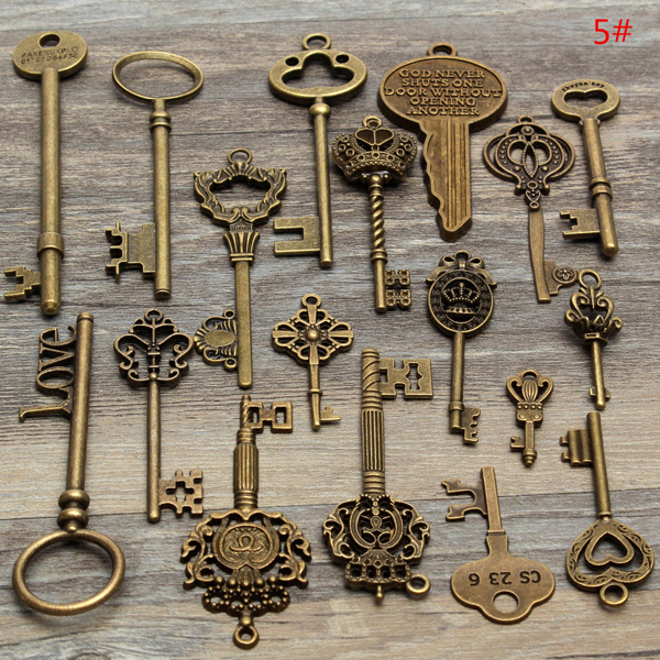 18pcs-Antique-Vintage-Old-Look-Skeleton-Key-Lot-Pendant-Heart-Bow-Lock-996990-6
