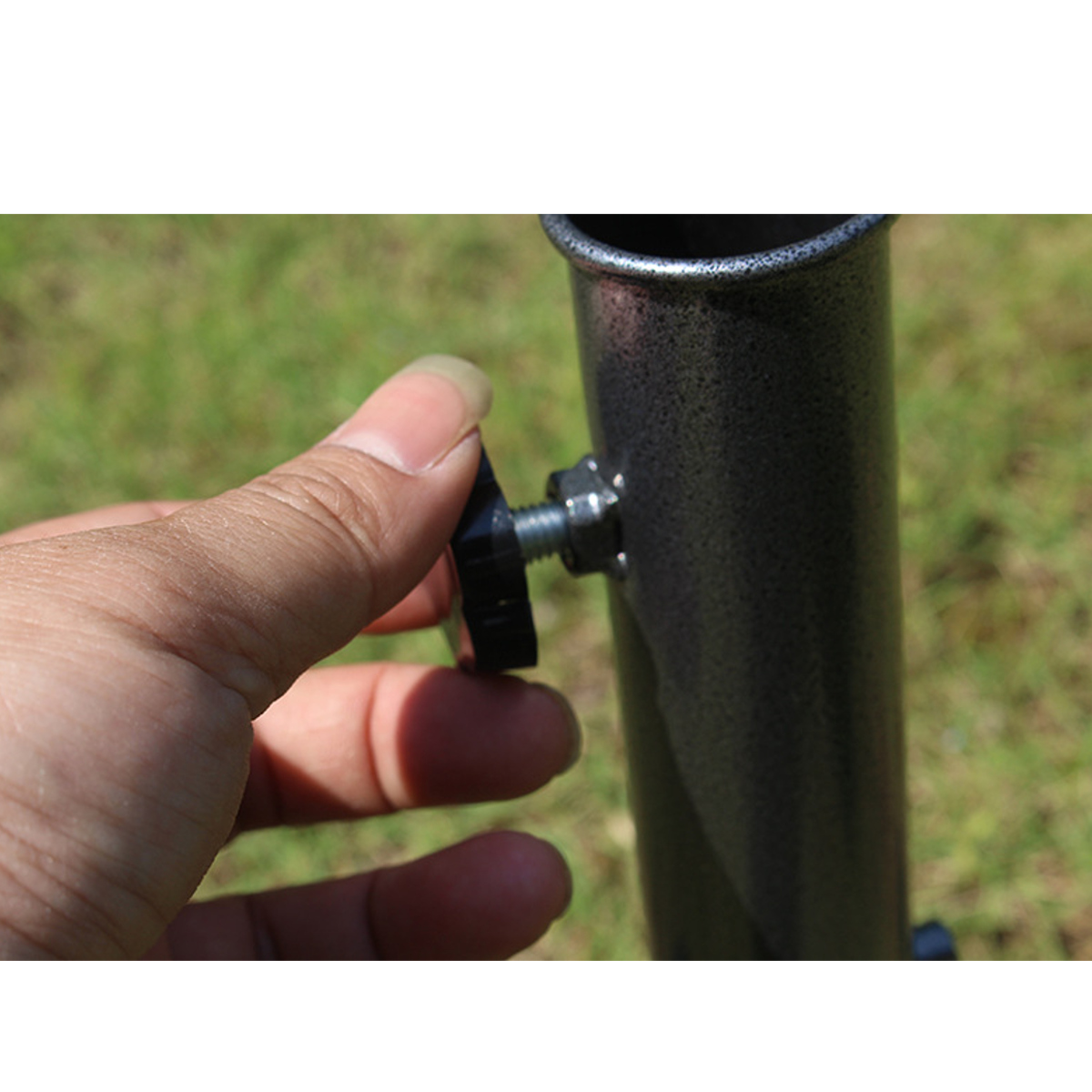 Bird-Feeder-Pole-Hangers-Feeding-Station-Stabilizer-Feet-SpikesStand-Feed-Tube-Garden-Lawn-1400591-4