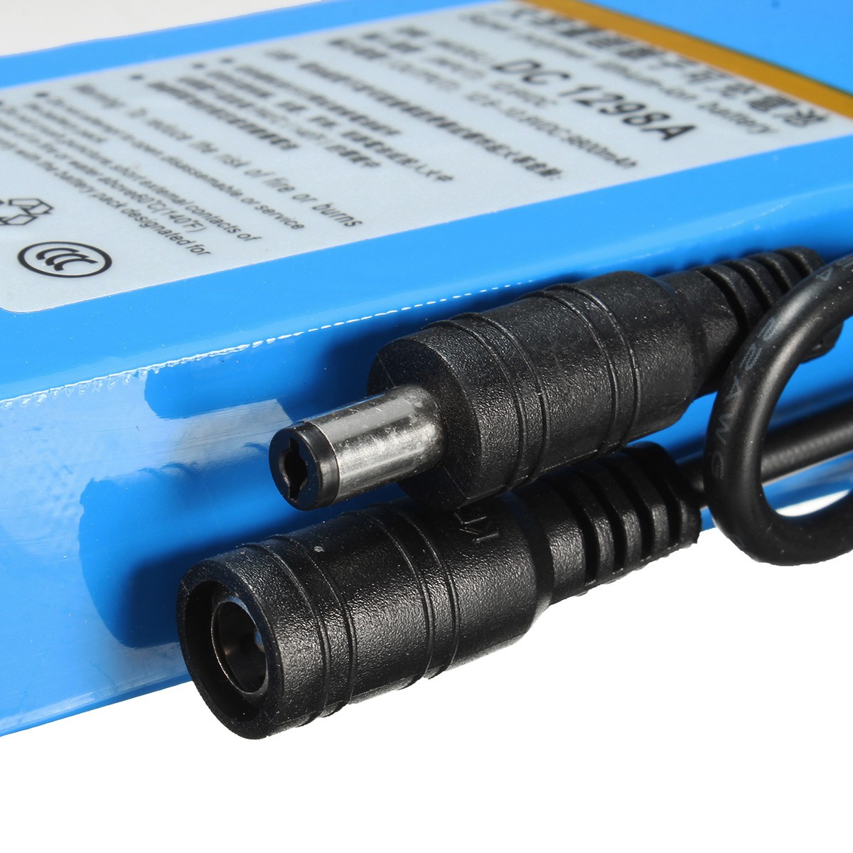 DC-12V-2000mAh-Rechargeable-Protable-Super-Li-ion-Battery-Power-for-Transmitter-1942661-5