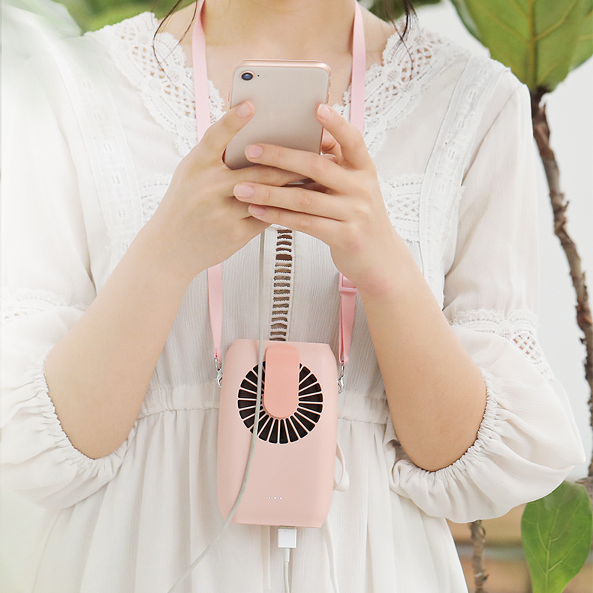 2000mAh-Portable-Mini-Fan-Dual-purpose-Waist-Fan-USB-Desktop-Cooling-Fan-Hanging-Neck-Air-Cooler-1714276-4