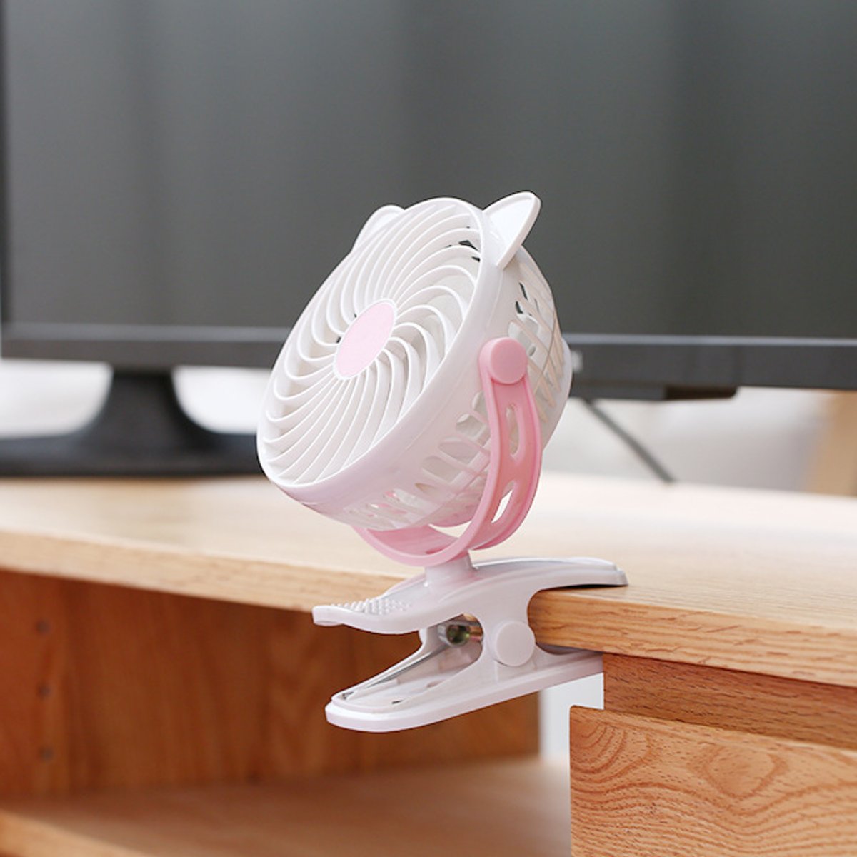 Mini-USB-Clip-on-Fan-360deg-Rotation-3-Speeds-USB-Rechargeable-Portable-Travel-Desktop-Fan-1690120-3